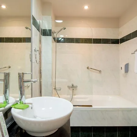 Hotel Senseana Sea Side And